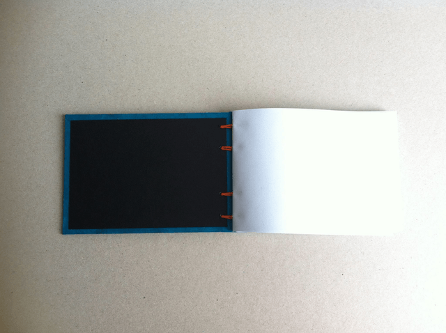 Agenda à remplir - Format paysage - Bleu à motifs