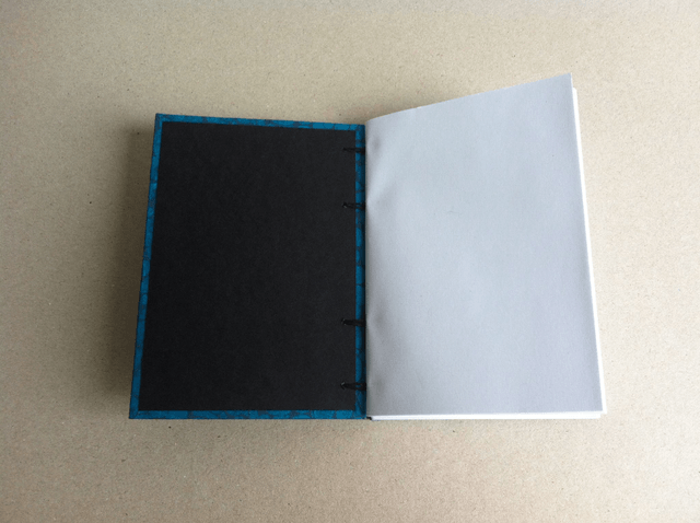 Agenda à remplir - Bleu à motifs