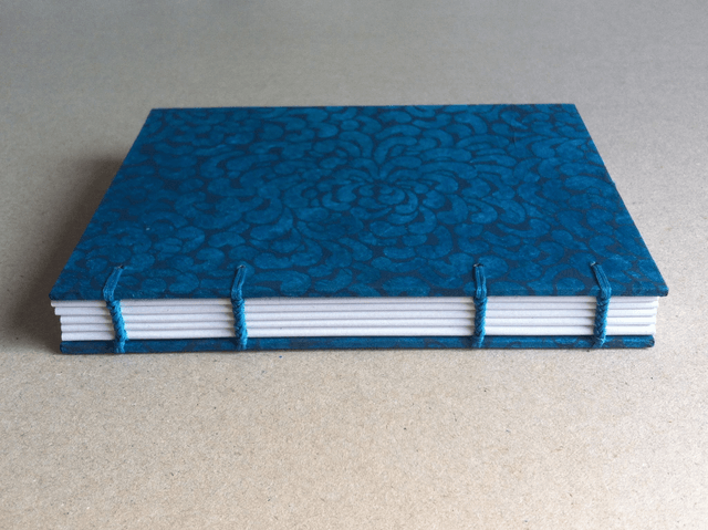 Répertoire - Bleu à motifs